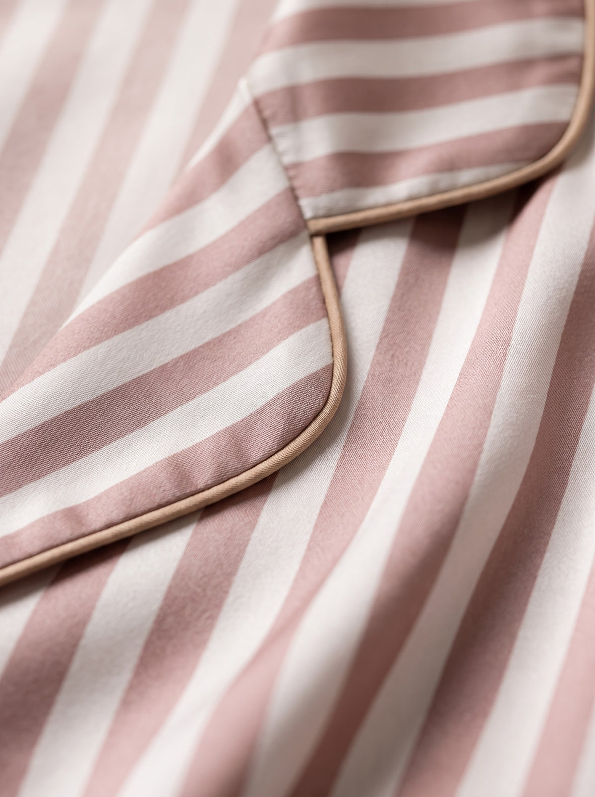 Silk luxury Pajamas Set