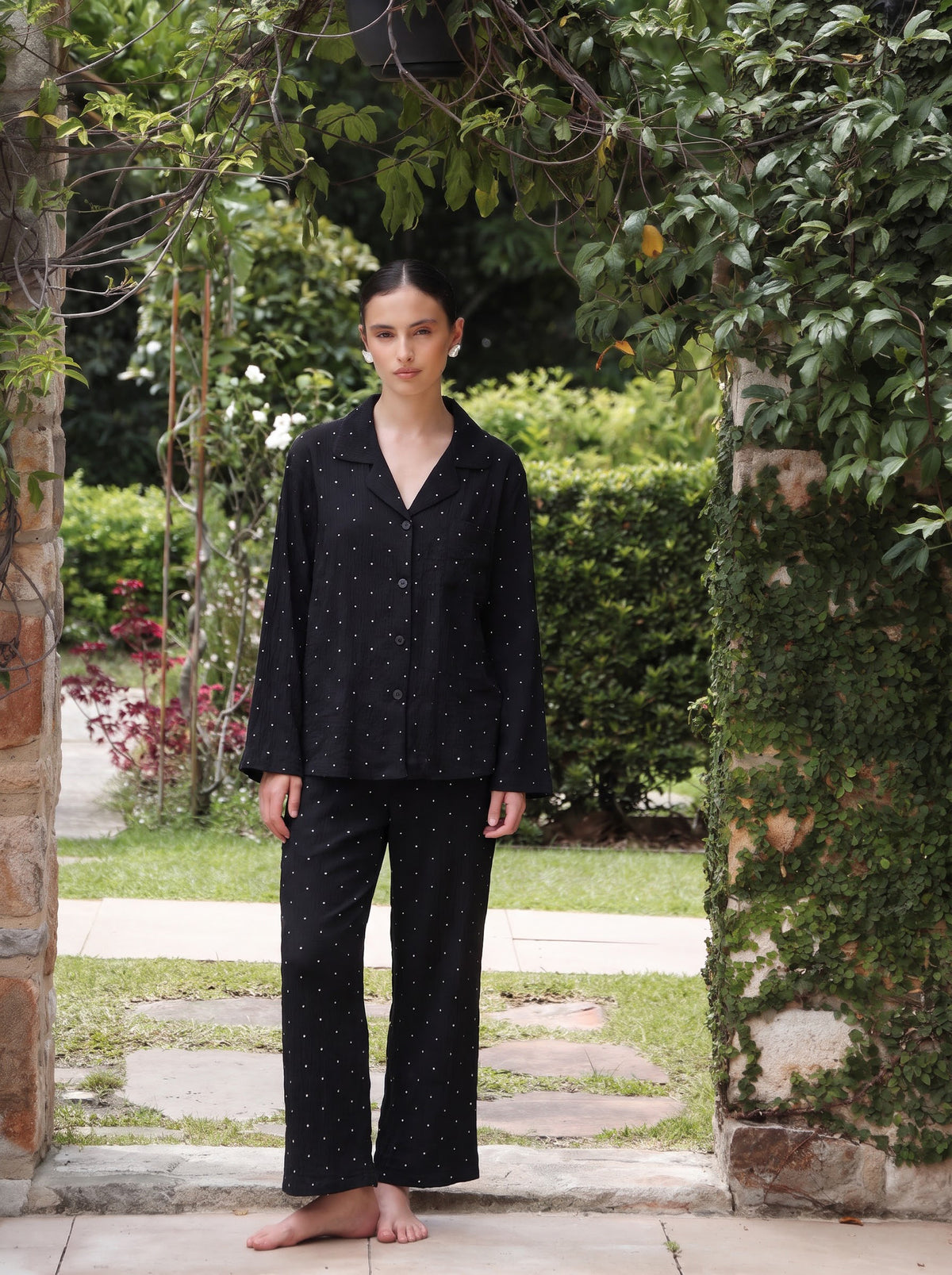 Black Star Print Crinkle Pajama Set